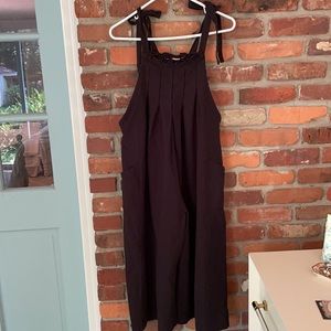 Black Romper with pockets: Size Medium